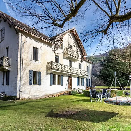 Aubepine Проживание в семье