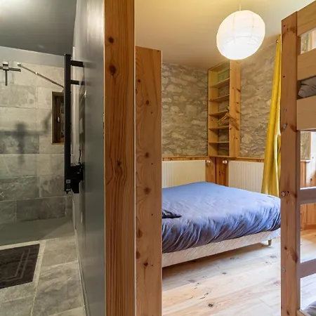 Aubepine Проживание в семье Cadeac